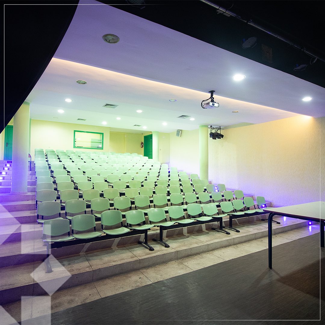 Une vue du Groupe Scolaire Al Hidaya, symbole d'excellence éducative et d'innovation. Groupe scolaire Al Hidaya à Casablanca.